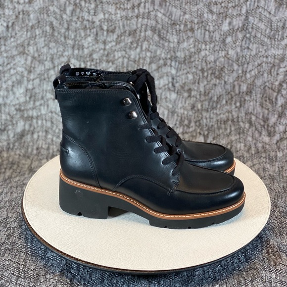 Naturalizer Dara Ankle Lug Combat Boots 9 W - Picture 1 of 10